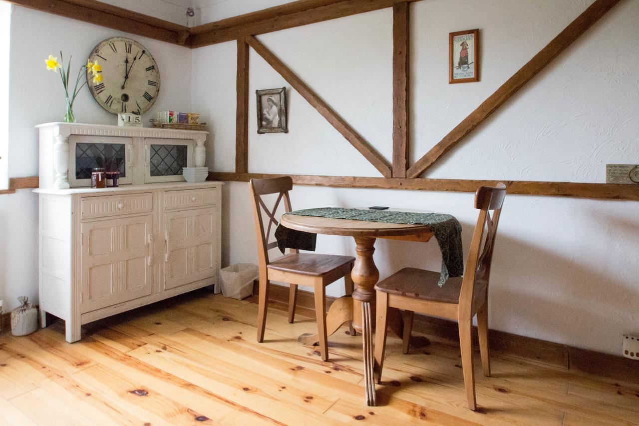 Flint Cottage ชิชิสเตอร์ ภายนอก รูปภาพ